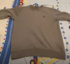 Crewneck Guess Warna Army size L