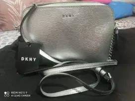 Sling bag DKNY silver