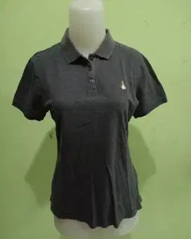 Kaos Kerah Hush Puppies