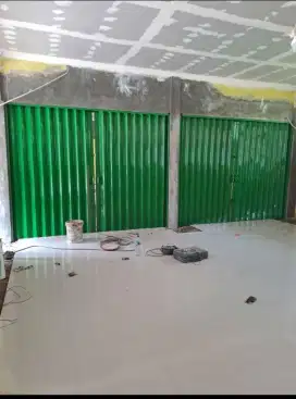 Folding gate rolling door