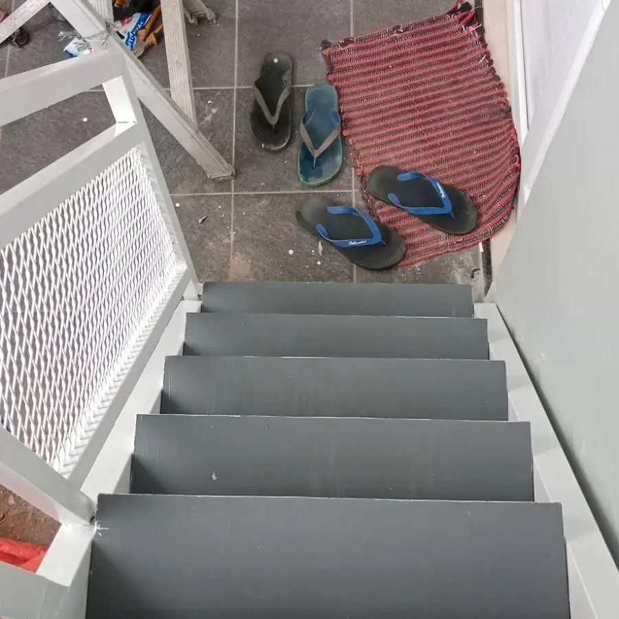 Mezzanine lantai outdor