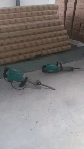 Jackhammer beton dan tembok cibnong