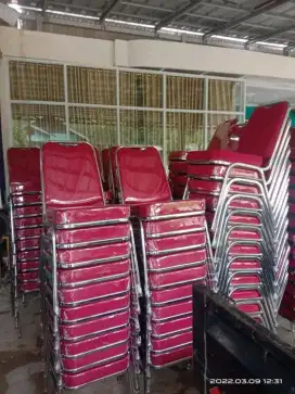 Kursi susun , kursi kerja