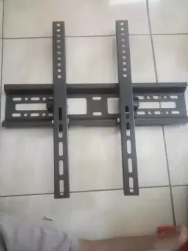 Breket tv led 50-55+install
