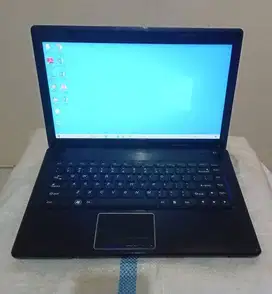 LENOVO G470 Core i5, SSD 256GB, HDD 500GB, RAM 4GB, Windows 10 Pro.