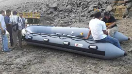 Z-pro 470 Kapasitas 10 orang