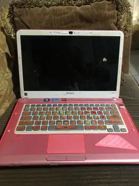 Jual laptop Vaio Sony C-Series