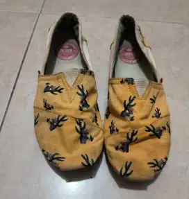 Sepatu wakai ori