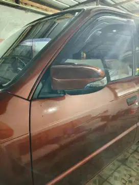 Toyota Kijang LGX kapsul tahun 2000