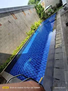 Perawatan Kolam Renang