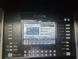 Keyboard yamaha psr s-910