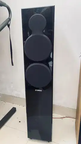 Yamaha Speaker Front NS-F150 95% like new