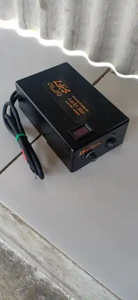 Volt Stabilizer Automotif