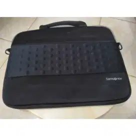 Tas Laptop tablet Samsonite memory foam up to 14 inch ukuran 29x37 cm