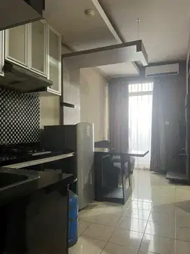 Menyewakan harian mingguan tahunan