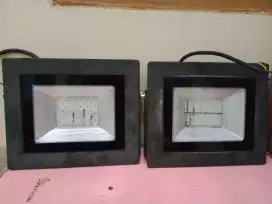 Lampu bekas matot