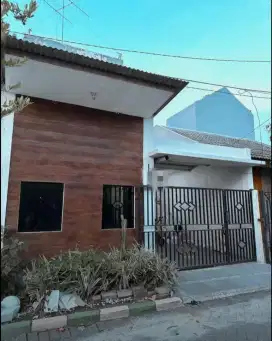 Rumah siap huni di Perum Gununganyar