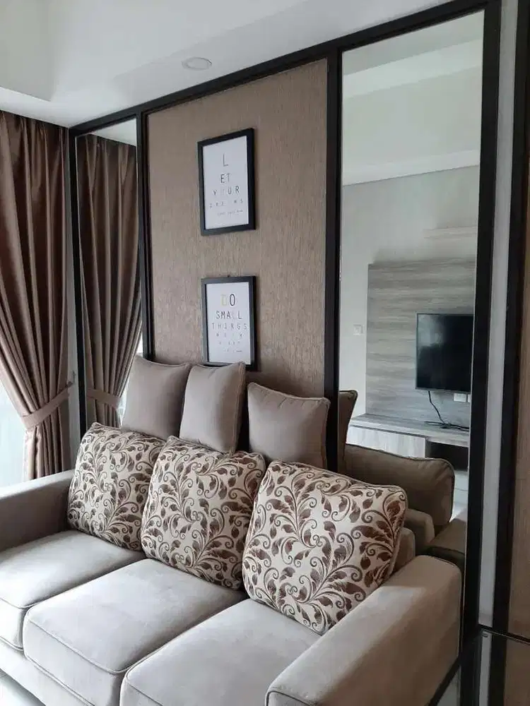 disewakan 2 kamar furnish Apartemen Taman Anggrek Residences