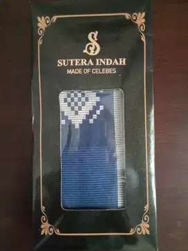 Kain Sutra Khas Makassar