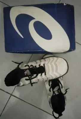 Sepatu olahraga Badminton Bulu tangkis