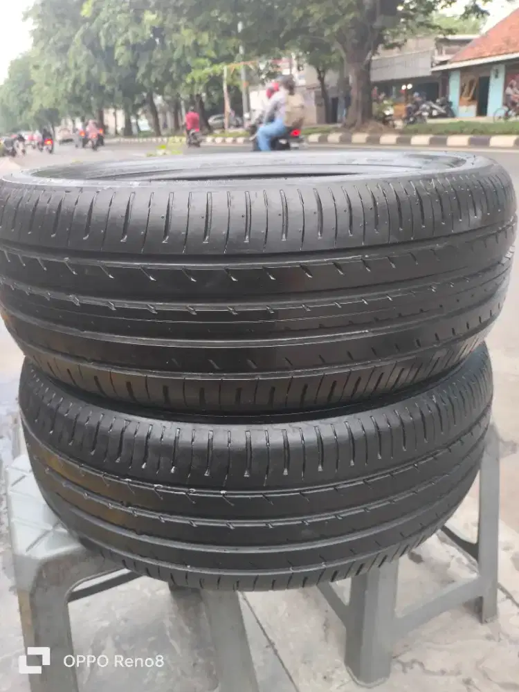 Mj ban 215/55/R18 Toyo Proxes R56 2022/2021 95% 2pcs Made in Jpan