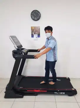 Alat olahraga fitness treadmill elektrik tipe TF 126/4 hp