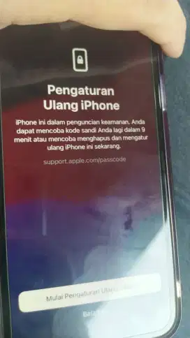 Di cari untuk di beli iphone terkunci lock icloud/rusak lcd dll