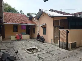 Rumah kost ciamik untuk investasi di Kampung Batik Laweyan