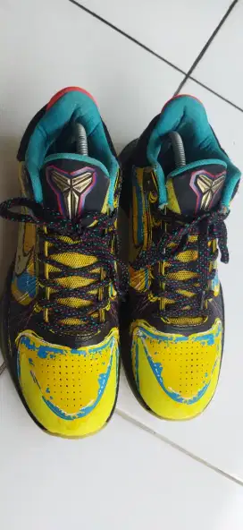 NIKE KOBE 5 PRELUDE