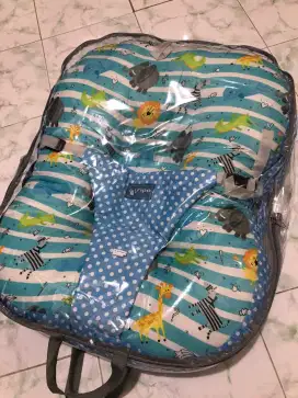 Pipo Sofa Bayi 3in1
Warna biru