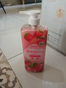 Sabun Cair 1000ml strawberry murah