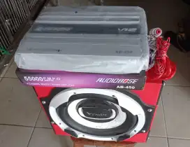 Audio Mobil Subwoofer 12, merk Venom Turbo + Power 4channel Audiobose