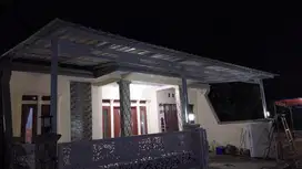 Kanopi baja ringan