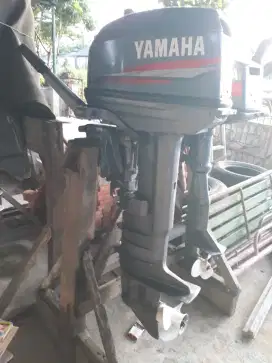 Mesin tempel yamaha 30pk 2t