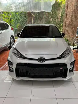 GR YARIS 1.6 (trac pack)