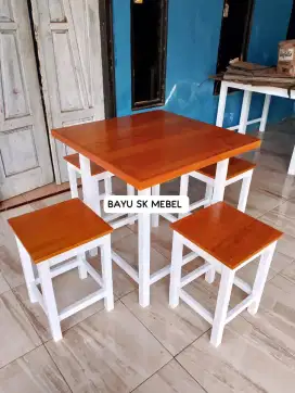 Set meja kursi cafe kedai