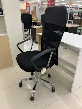 KURSI KANTOR KAKI BESI MURAH BERKUALITAS