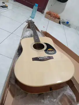 Gitar akustik cort jumbo tanbes