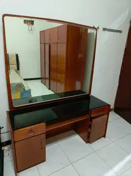 Meja Rias Kayu Jati Lama