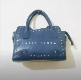 Garis Cinta Handbag minus rpl