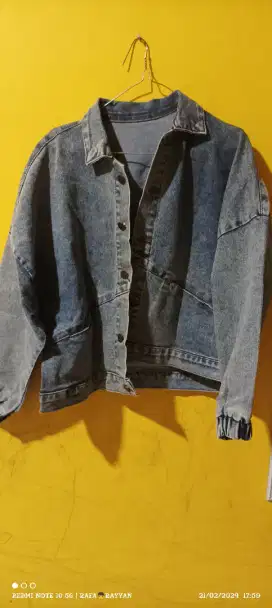 Jaket Jeans Bahan Adem