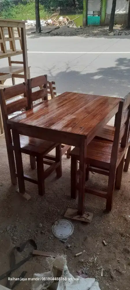 meja makan jati belanda