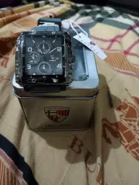 Jam tangan Leopard