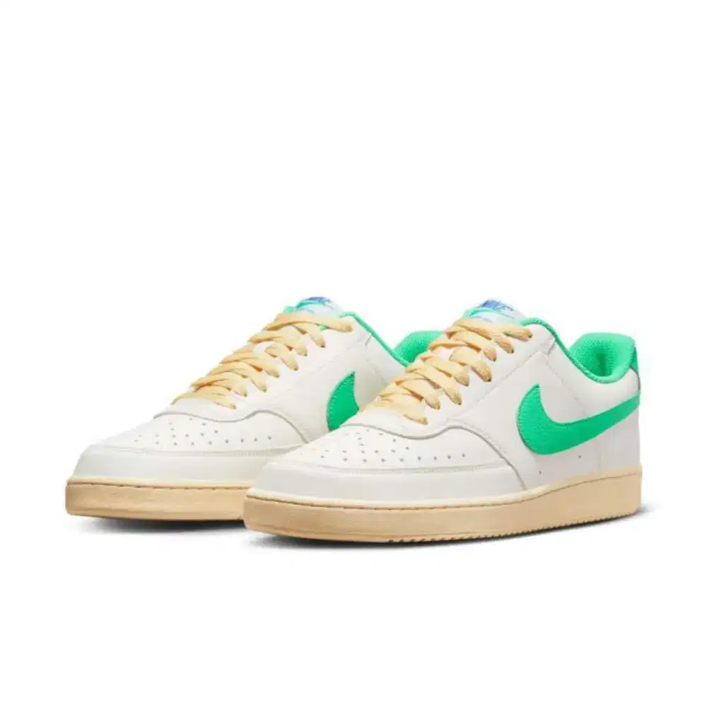 Nike Court Vision Low