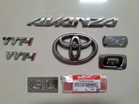 emblem logoToyota Avanza innova Suzuki