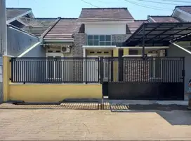 KONTRAKAN RUMAH TUBAN 3KT 2KM