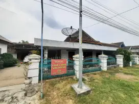 Dijual Rumah + Tanah Madiun Caruban