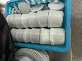 Piring jualan keramik,sendok, gelas ,dll