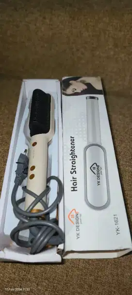 Sisir pelurus rambut YK design