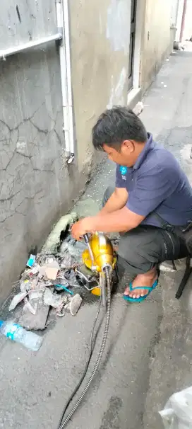 Saluran air bak kontrol mampet